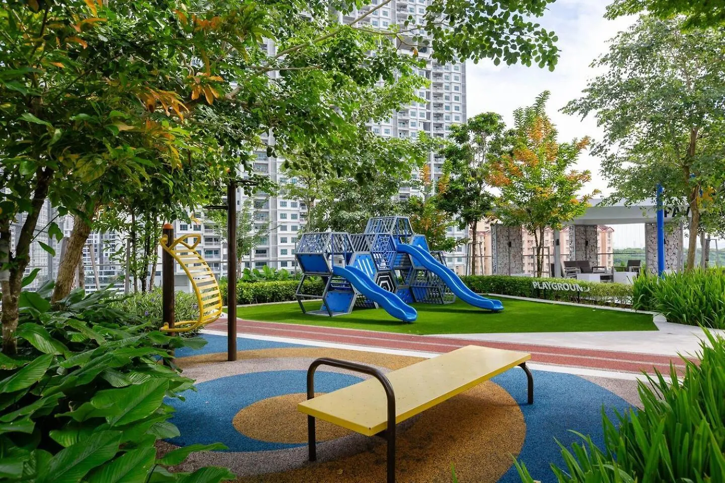 Supermario, 8Pax, Urban Suites - 5Km To Komtar George Town