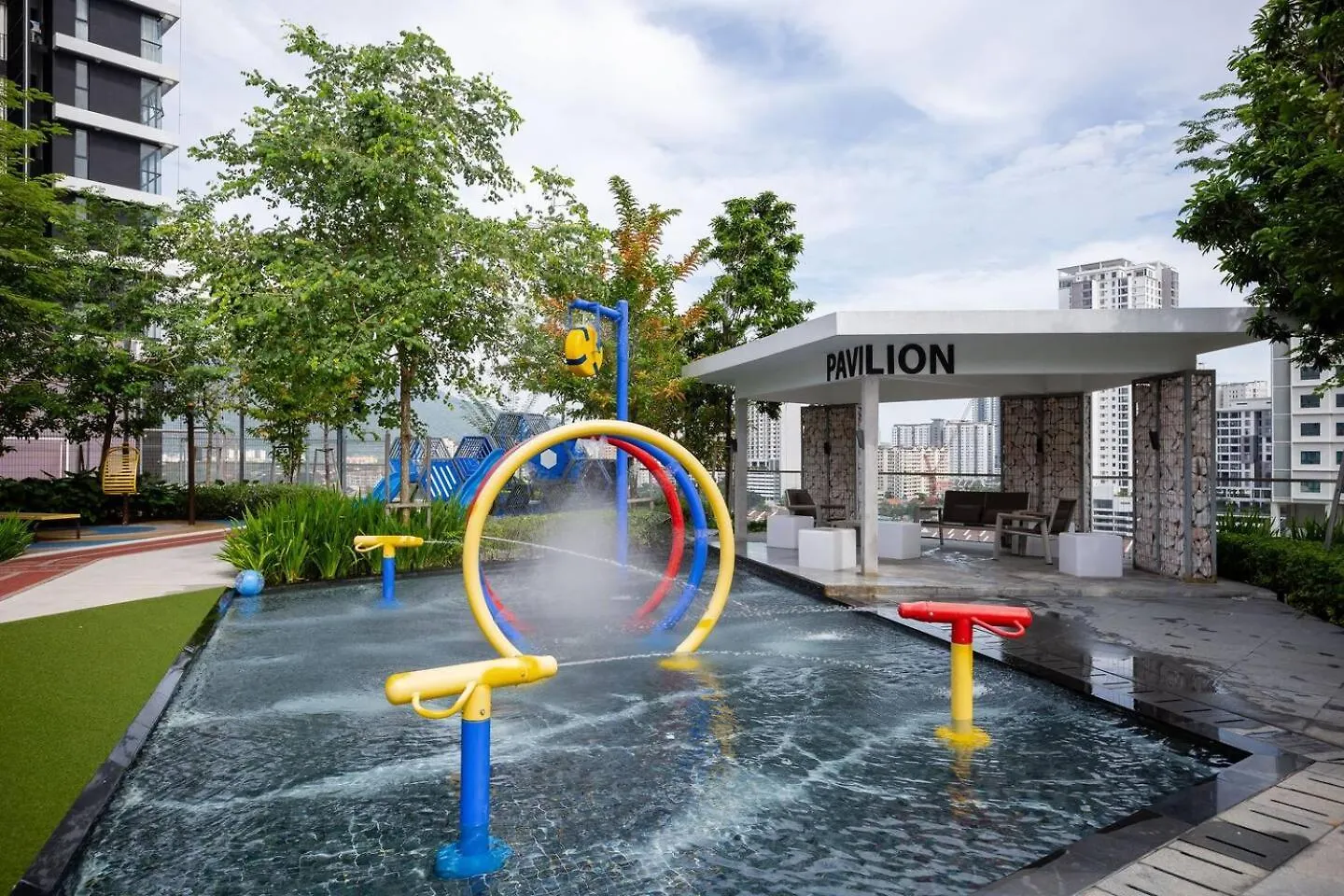Supermario, 8Pax, Urban Suites - 5Km To Komtar George Town Apartment
